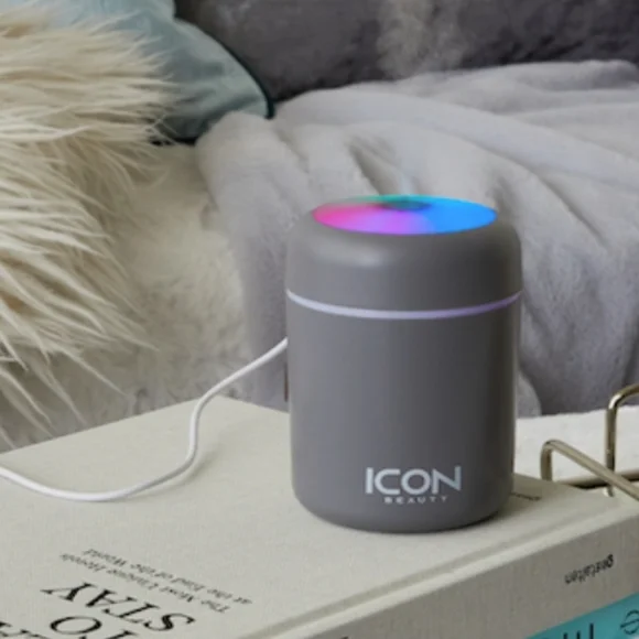 2/$80!! Icon Beauty Mini Humidifier - Picture 2 of 10